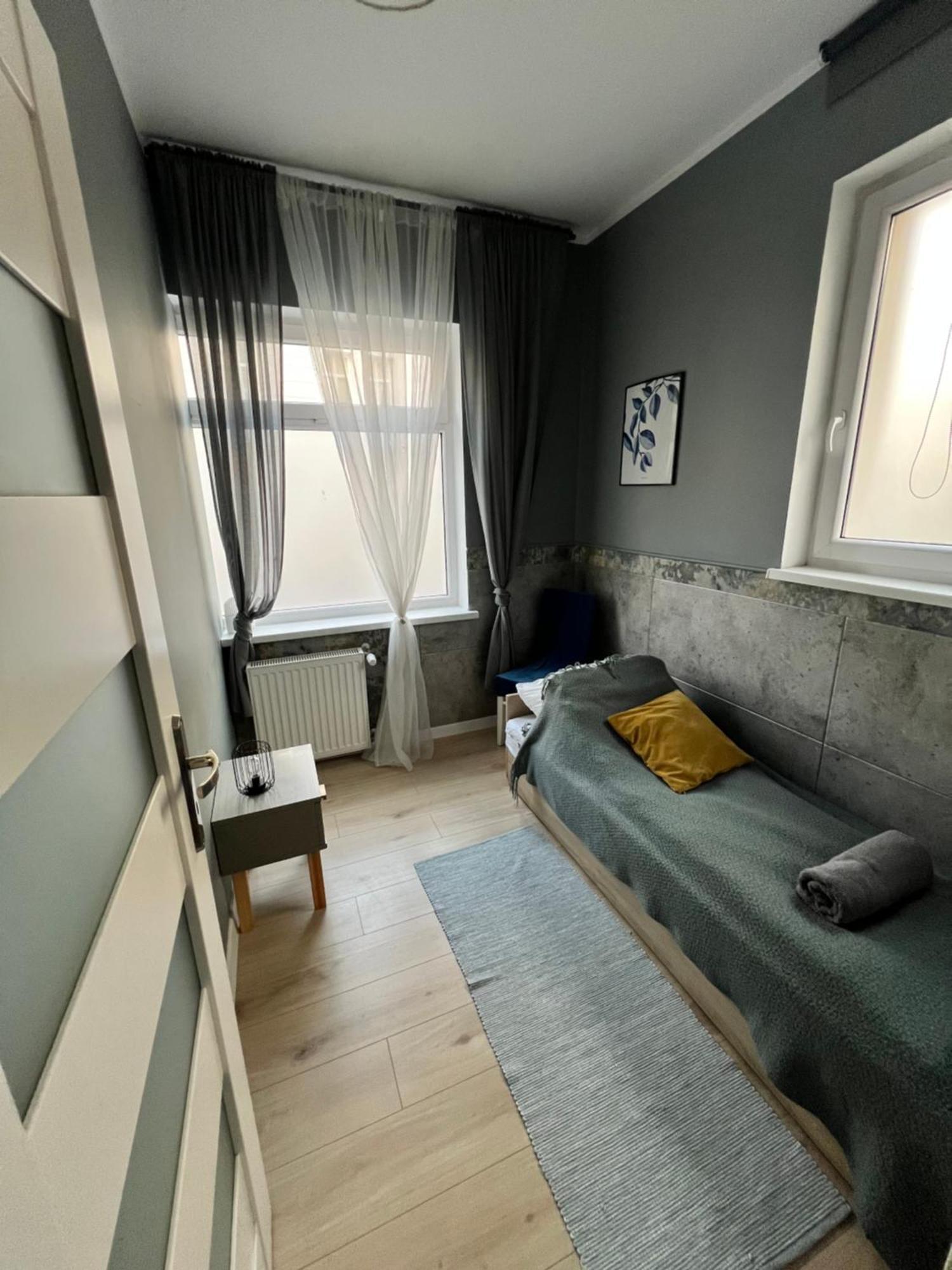 Apartamenty Cieplicka 20A Jelenia Gora Exterior photo