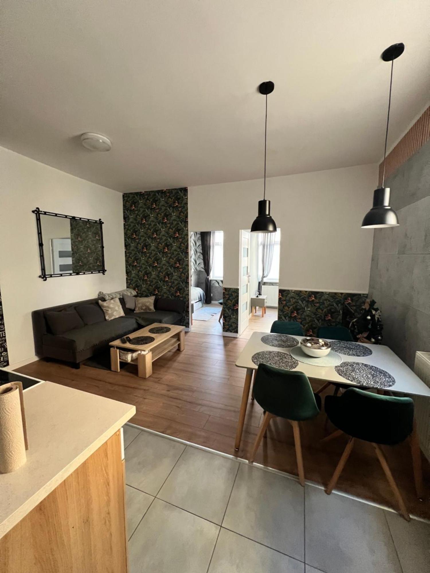 Apartamenty Cieplicka 20A Jelenia Gora Exterior photo
